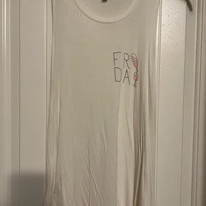 Cute white tank size xl